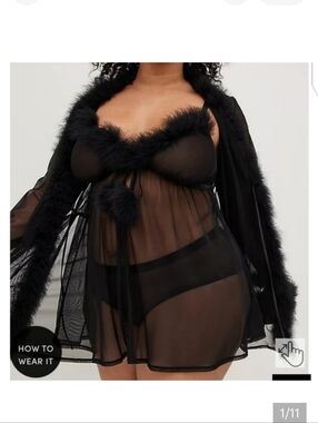🆕♥️FAUX FUR TRIMMED BLACK MESH BABYDOLL & ROBE SET♥️